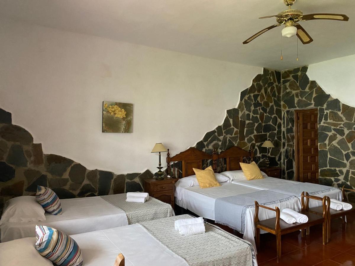 Hotel Rural Villa Torreaguilaバダホス エクステリア 写真