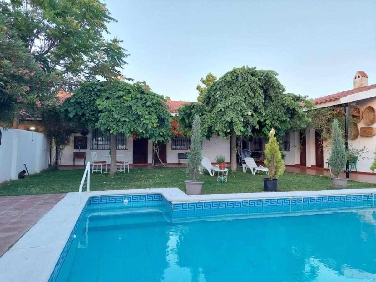 Hotel Rural Villa Torreaguilaバダホス エクステリア 写真