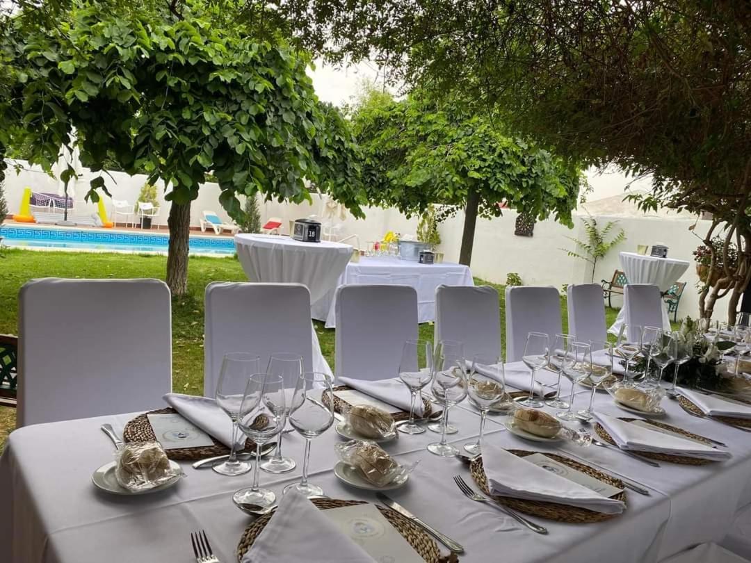 Hotel Rural Villa Torreaguilaバダホス エクステリア 写真